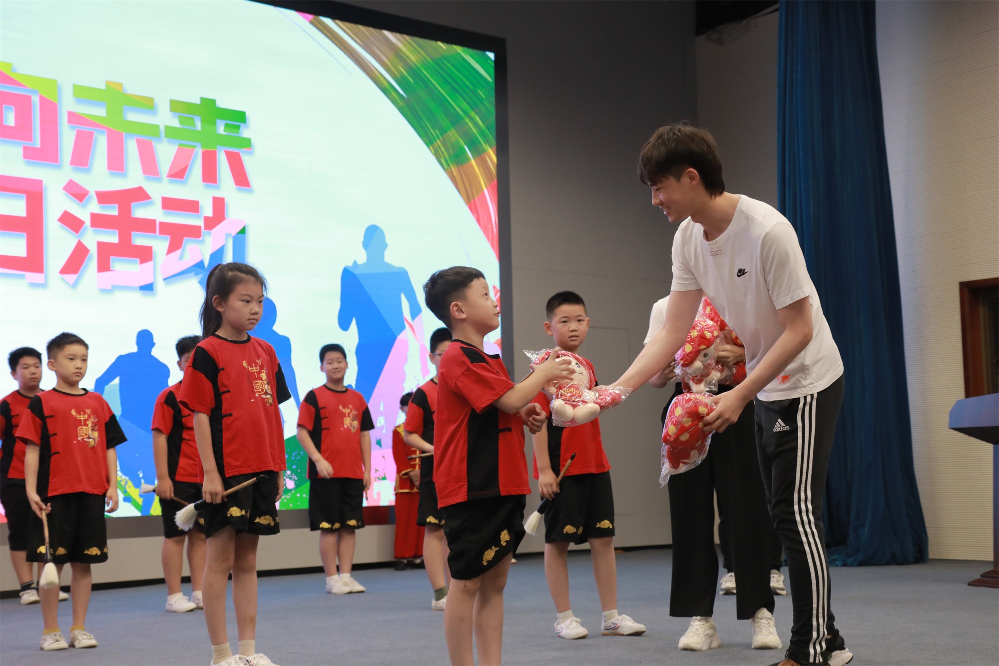 圖片關(guān)鍵詞 圖片關(guān)鍵詞